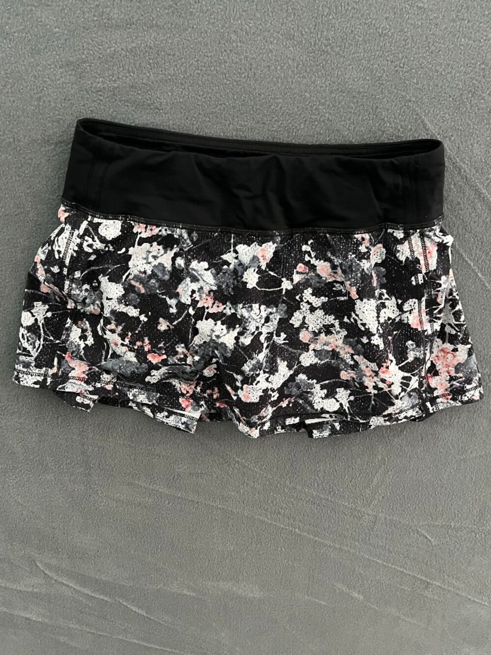 Lululemon Pace Rival Skirt Spring Bloom Black Tennis Pickleball skort sz 4